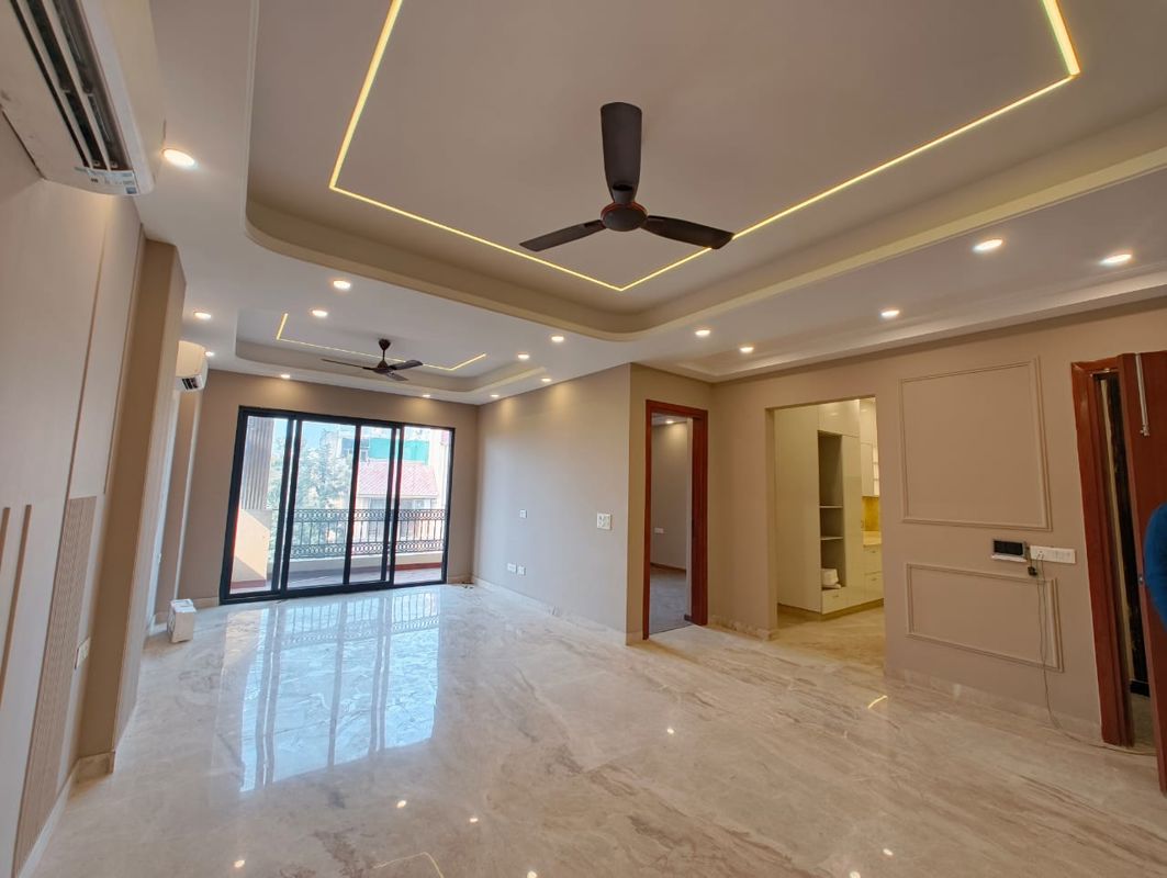 3 BHK + Servant Room,Study Room Builder Floor For Sale in East Of Kailash