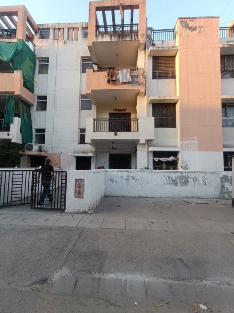 Exterior View, bptp-parklands 3 Bedroom 1080 Sq.Ft. Apartment In Sector 76 Faridabad 10165050