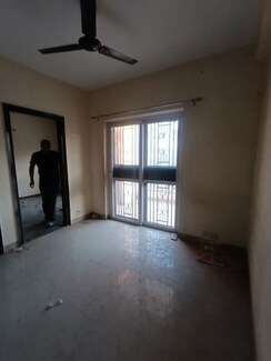3 BHK + Pooja Room,Study Room,Extra Room,Store Room Apartment For Sale in BPTP Parklands