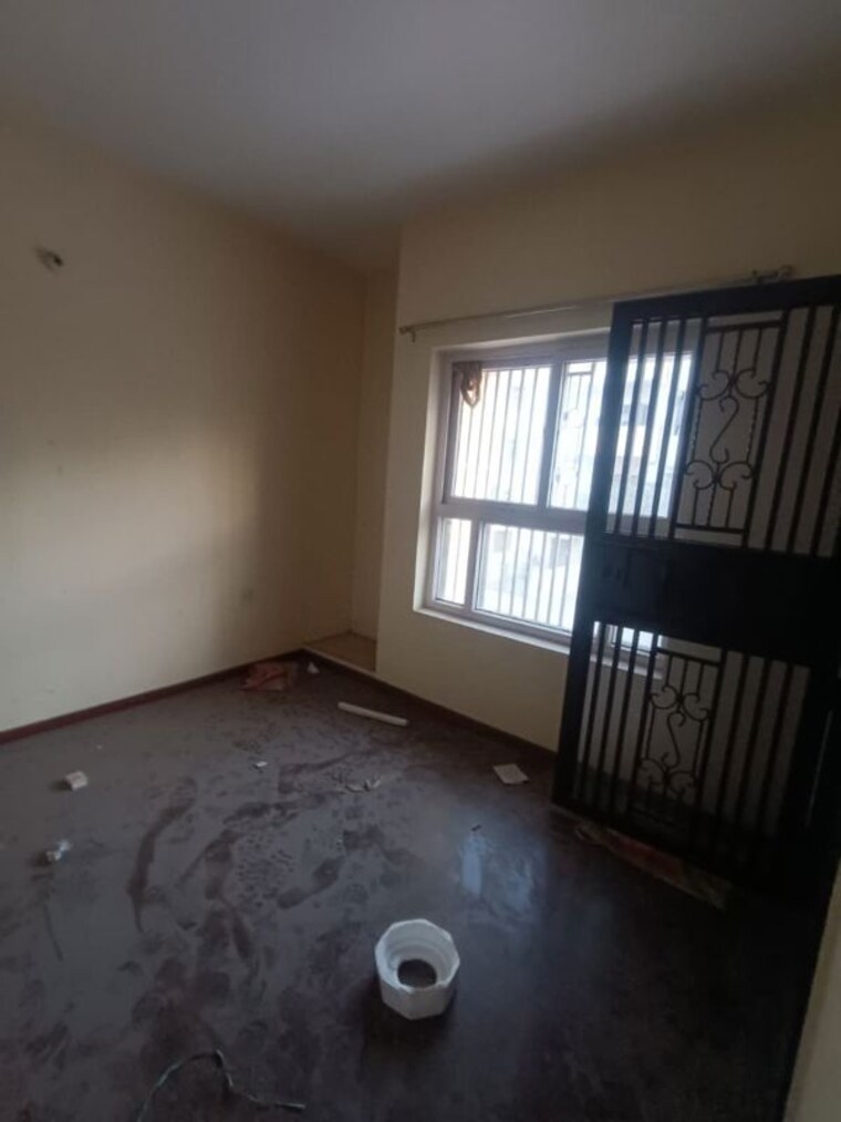 Room, bptp-parklands 3 Bedroom 1080 Sq.Ft. Apartment In Sector 76 Faridabad 10165050