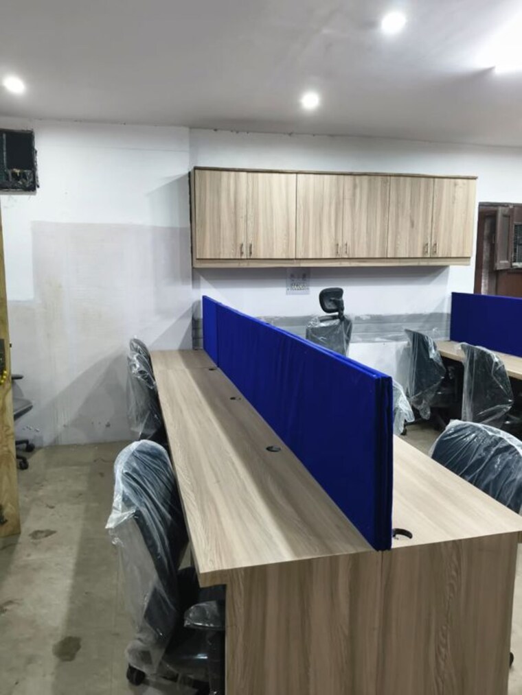 Team Area, sector 3 Commercial Office Space 900 Sq.Ft. In Sector 3 Noida 10165073
