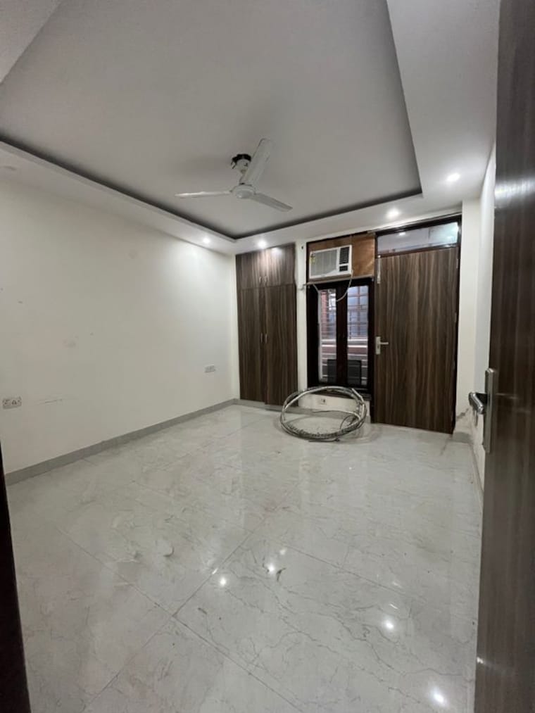 Room, chattarpur 2 Bedroom 85 Sq.Yd. Builder Floor In Chattarpur Delhi 10165087