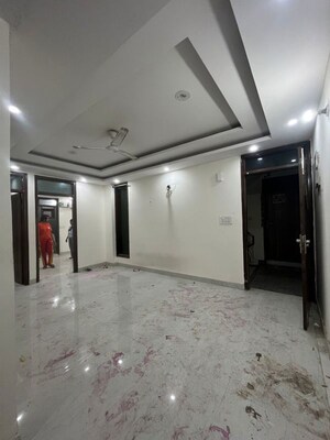 2 BHK Builder Floor For Rent in Chattarpur