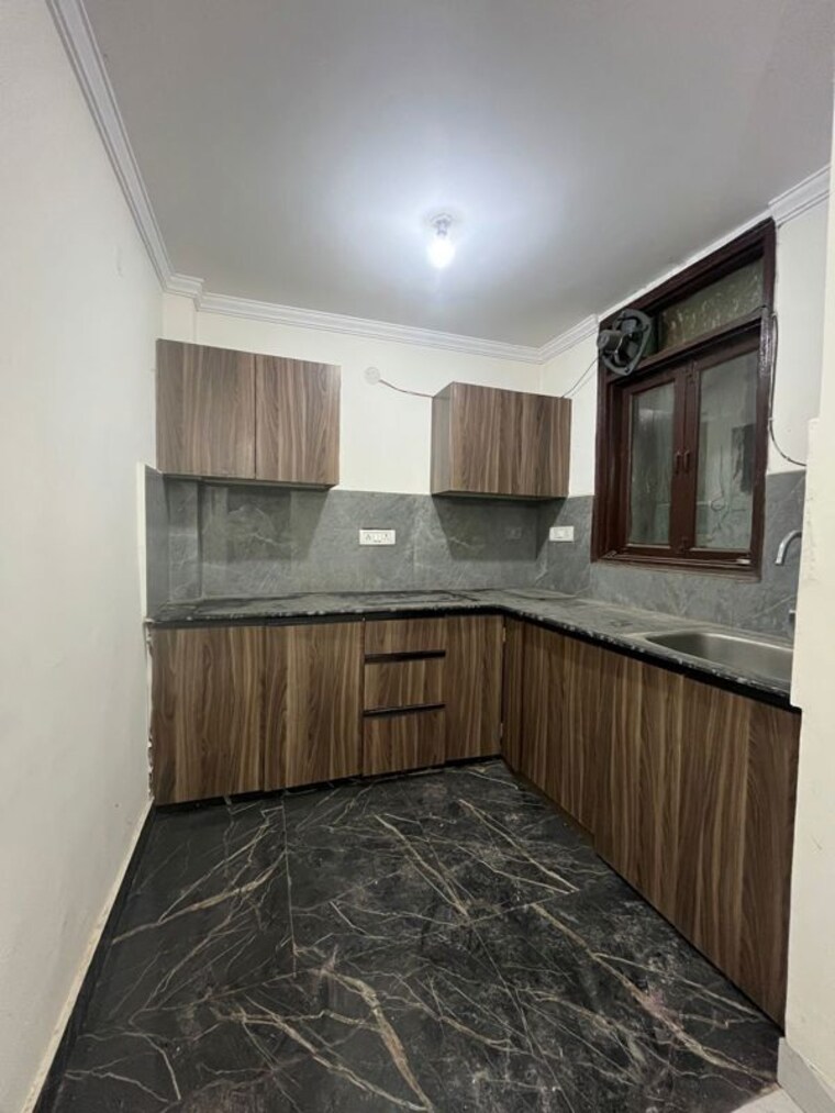 Kitchen, chattarpur 2 Bedroom 85 Sq.Yd. Builder Floor In Chattarpur Delhi 10165087