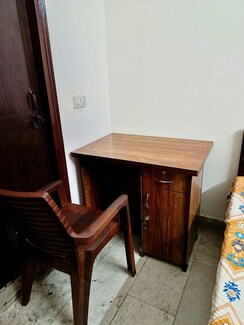 2 BHK + Pooja Room Builder Floor For Rent in Govindpuri