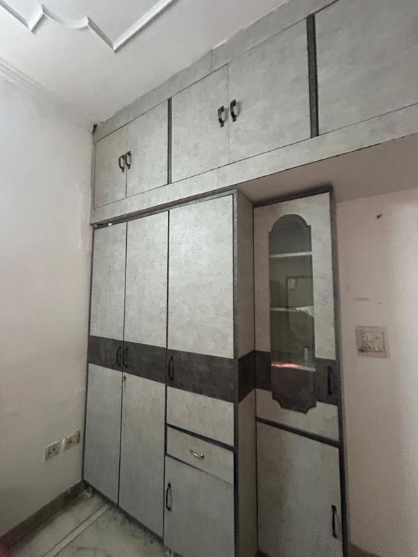 1.5 BHK Villa For Rent in Sector 21