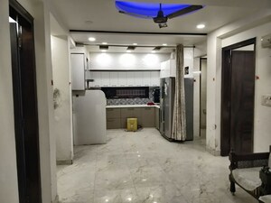 Room in 3 BHK Apartment at Rohini – for Sale