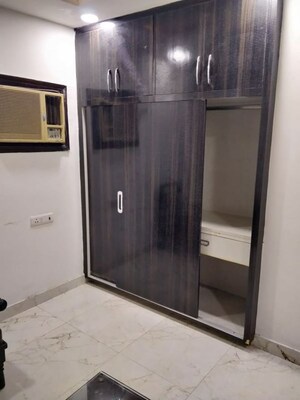 Room in 3 BHK Apartment at Rohini – for Sale