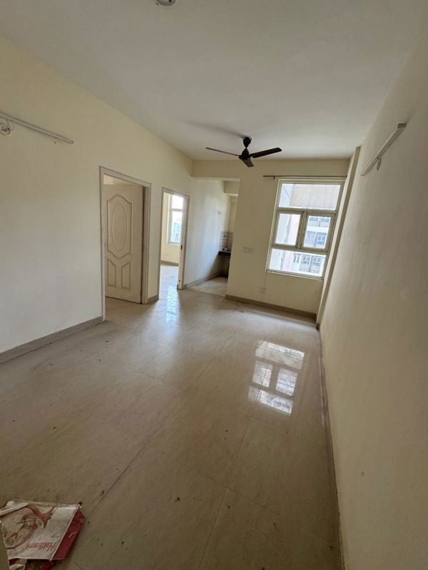 2 BHK Apartment For Rent in Pyramid Midtown