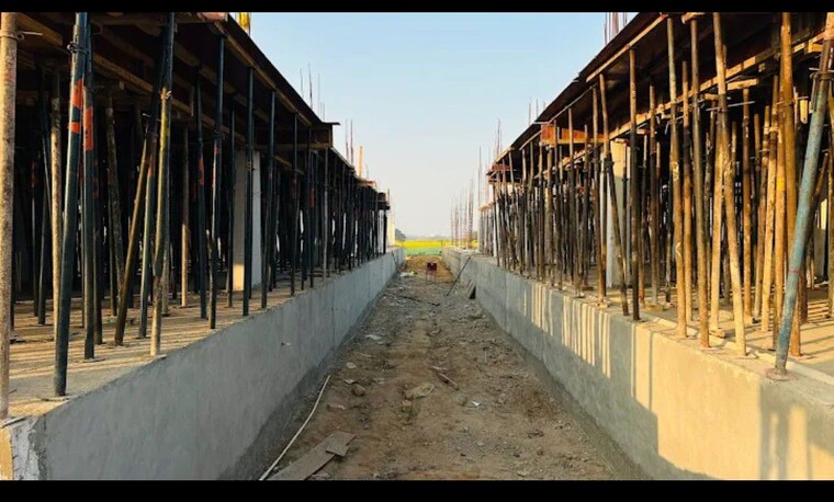 Balcony, grace-resilviaa 3 Bedroom 1587 Sq.Ft. Builder Floor In Sector 78 Gurgaon 10165126