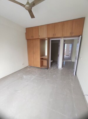 Room in 3 BHK Builder Floor at Countryside Prime Residences, Sector 65 – for Sale