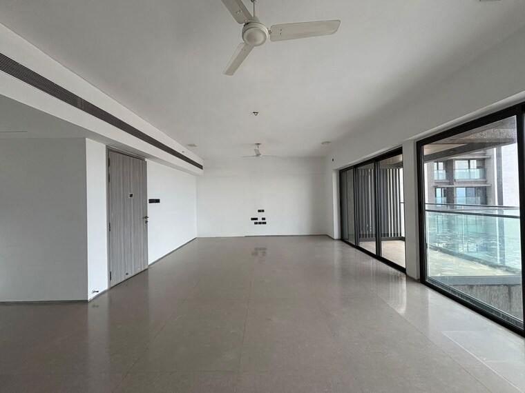 Room, rustomjee-paramount 4 Bedroom 1980 Sq.Ft. Apartment In Khar West Mumbai 10165239