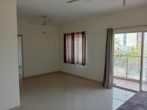Room in 2 BHK Apartment at Megapolis Sparklet, Hinjewadi – for Rent
