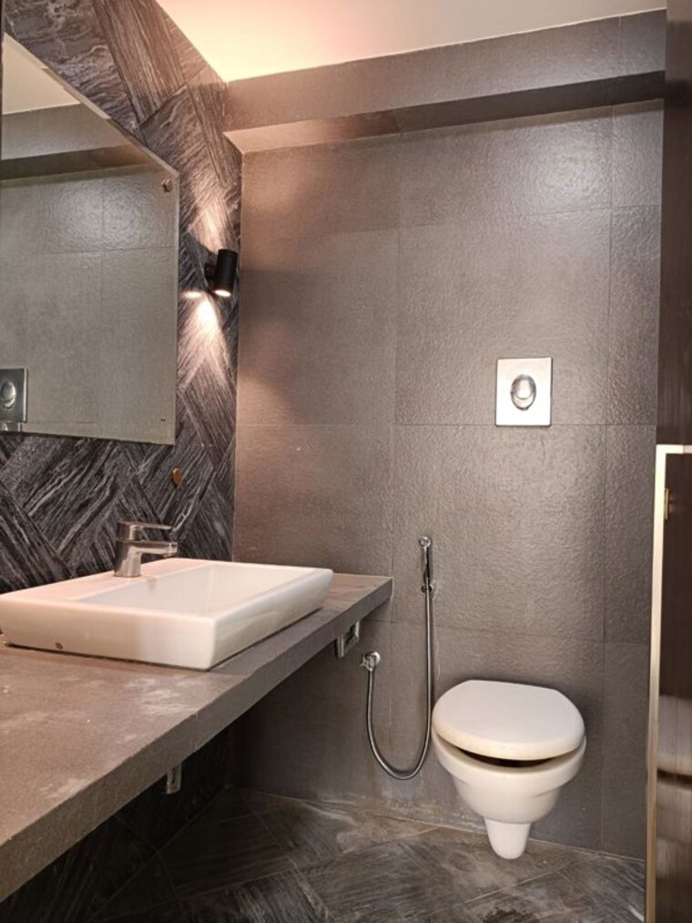 Bathroom, fairmont-bandra 3 Bedroom 1280 Sq.Ft. Apartment In Bandra West Mumbai 10165205