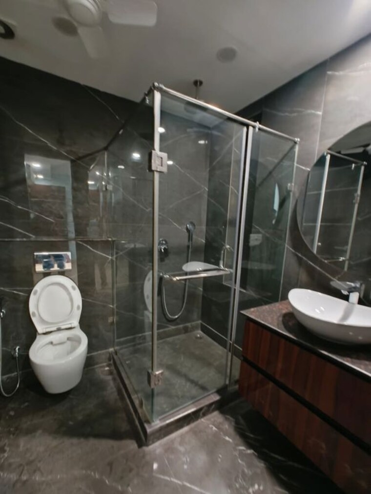 Bathroom, saket 6 Bedroom 500 Sq.Yd. Builder Floor In Saket Delhi 10165276