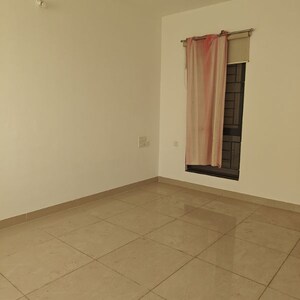 Master Bedroom in 2.5 BHK Apartment at Nanded Lalit, Sinhagad Road – for Rent