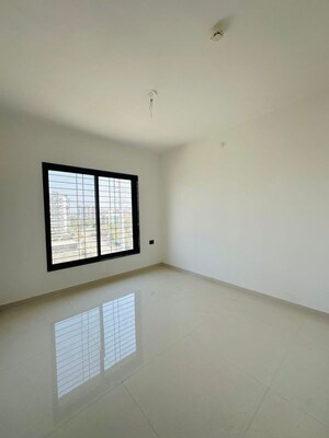 Room in 3 BHK Apartment at Croissance Ra Urbania, Ravet – for Rent