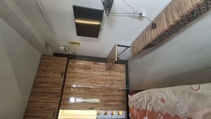 Furnished Amenities in 3 BHK Apartment at Shankar Nagar – for Rent