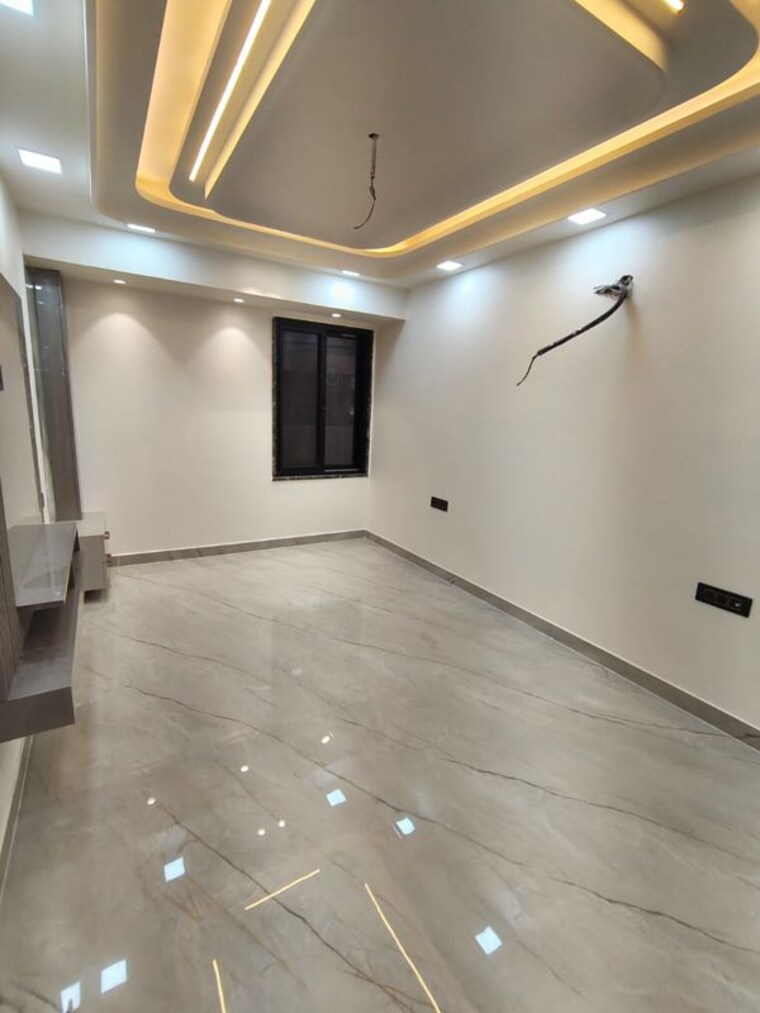 Room, rohini sector 9 4 Bedroom 1600 Sq.Ft. Apartment In Rohini Sector 9 Delhi 10165257
