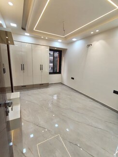 4 BHK Apartment For Sale in Rohini Sector 9