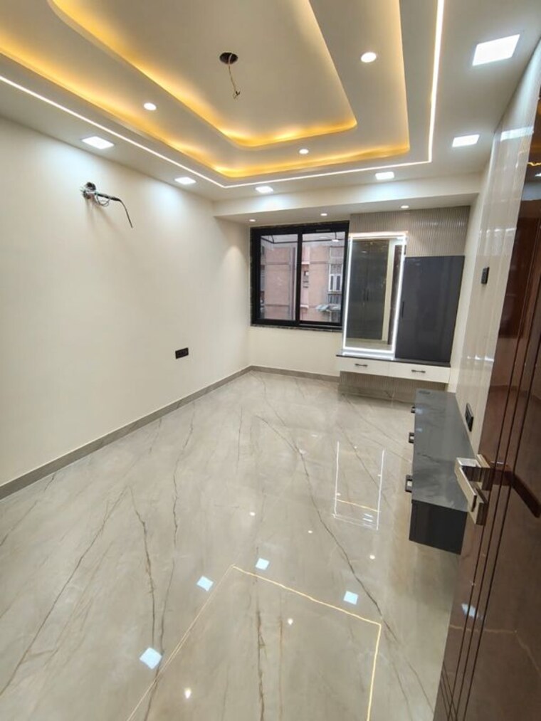 Room, rohini sector 9 4 Bedroom 1600 Sq.Ft. Apartment In Rohini Sector 9 Delhi 10165257