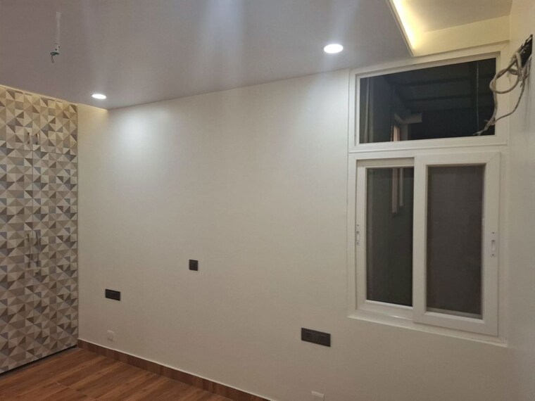 Room, kailash colony 3 Bedroom 160 Sq.Yd. Builder Floor In Kailash Colony Delhi 10165336