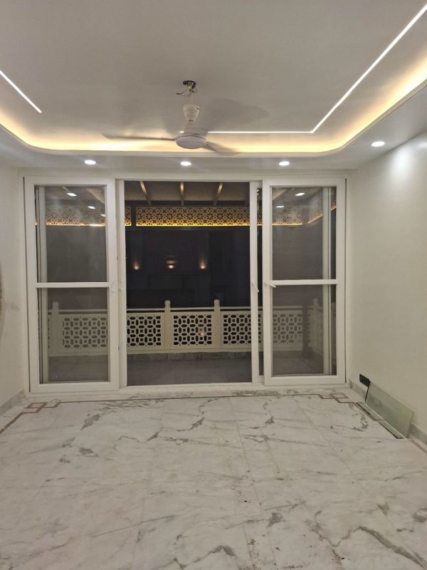 3 BHK + Extra Room Builder Floor For Sale in Kailash Colony