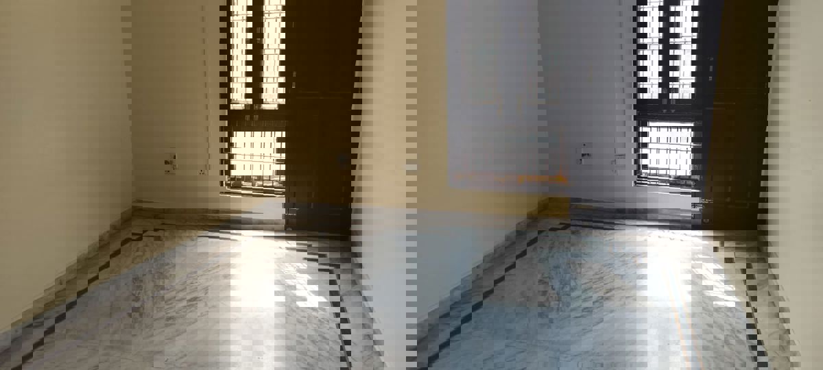 3 BHK 1600 Sq.Ft. Apartment in Omega Orchid Heights