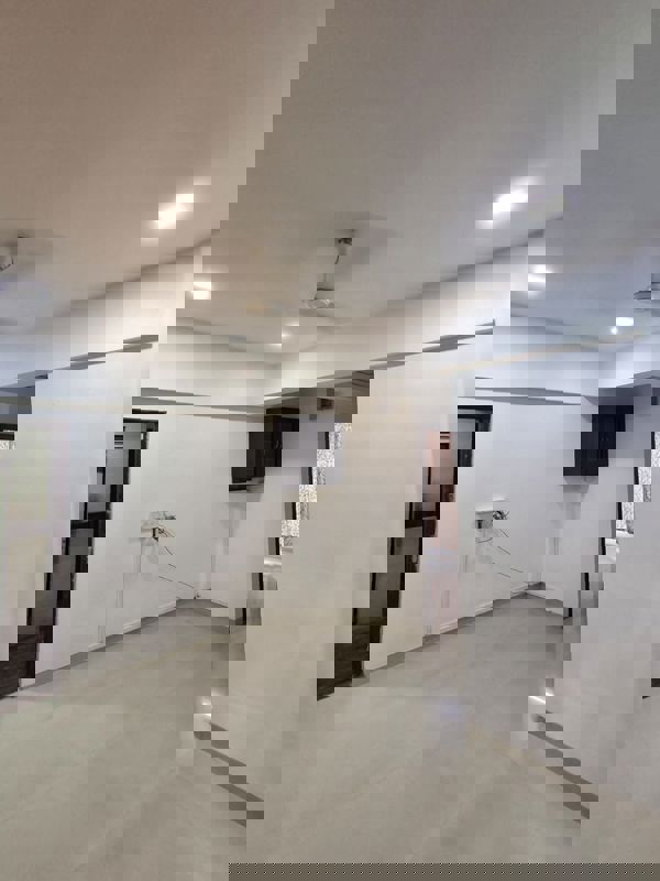 1 BHK + Study Room 450 Sq.Ft. Apartment in Tilak Nagar Building