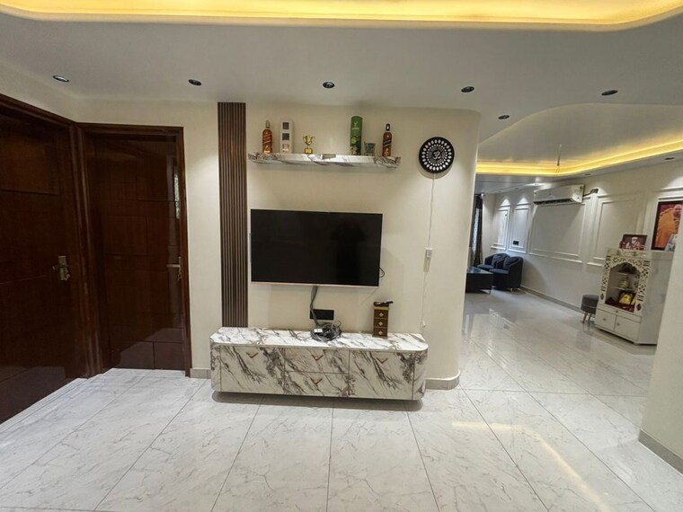 Living Room, pitampura 4 Bedroom 1800 Sq.Ft. Apartment In Pitampura Delhi 10165329