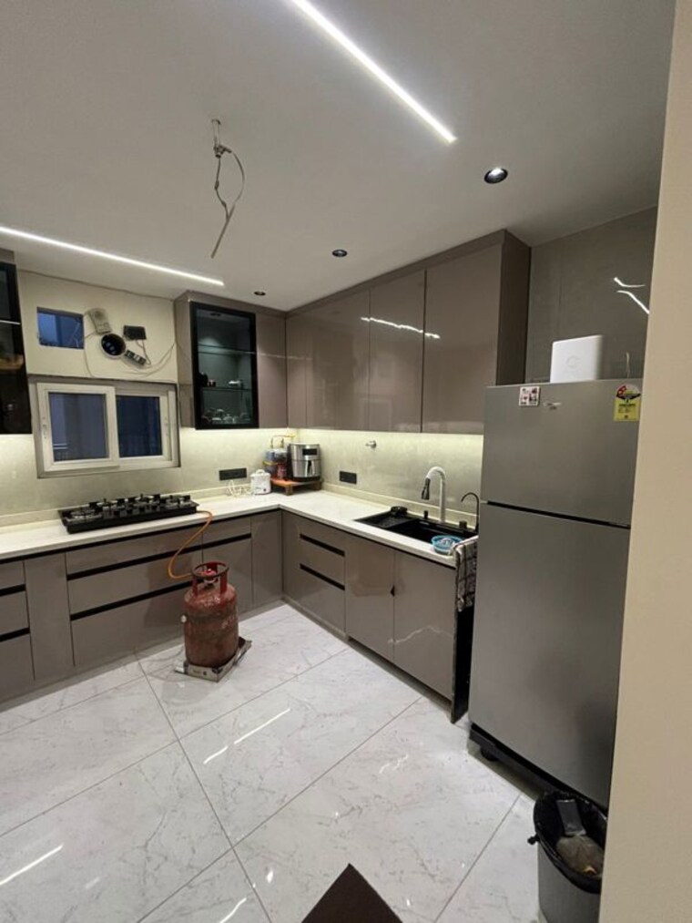 Kitchen, pitampura 4 Bedroom 1800 Sq.Ft. Apartment In Pitampura Delhi 10165329