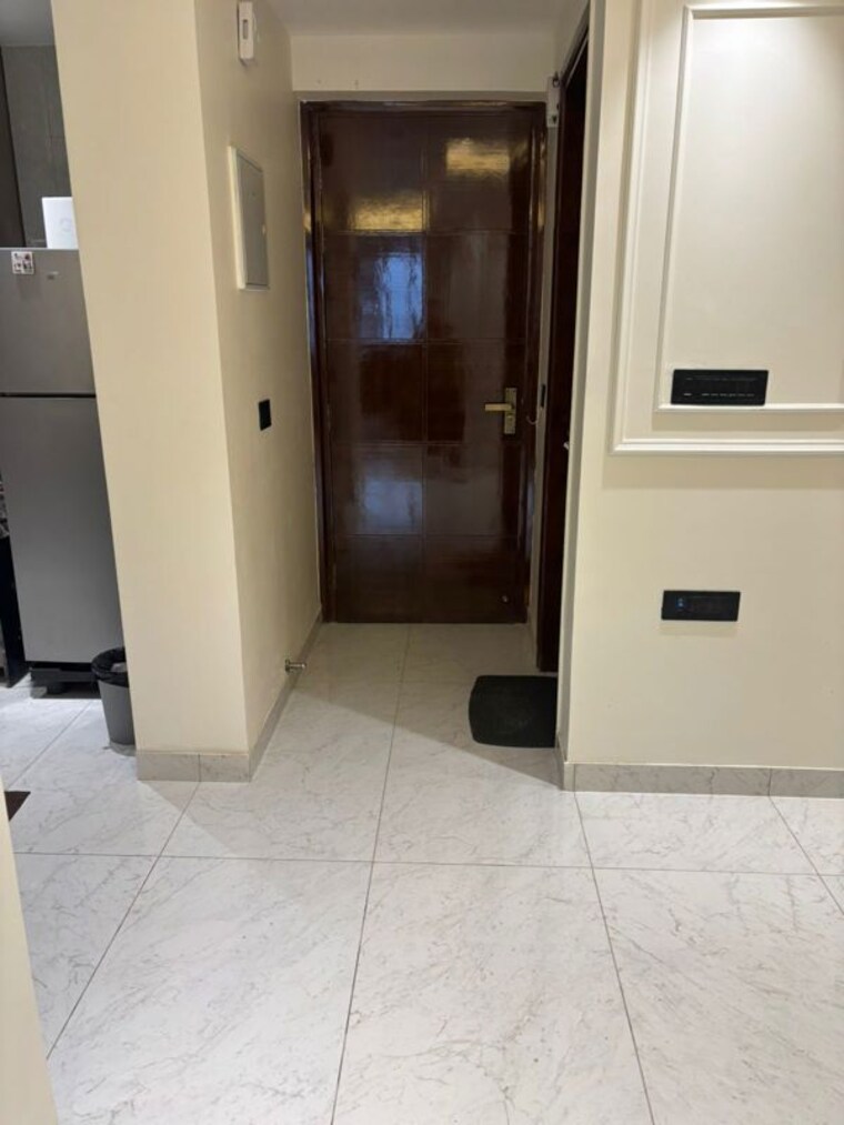 Entrance, pitampura 4 Bedroom 1800 Sq.Ft. Apartment In Pitampura Delhi 10165329