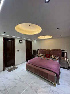 4 BHK + Extra Room Apartment For Sale in Pitampura