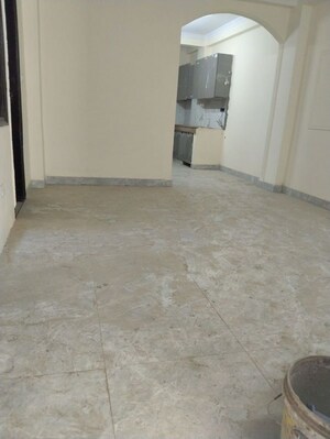 Room in 1 BHK Builder Floor at Neb Sarai – for Rent