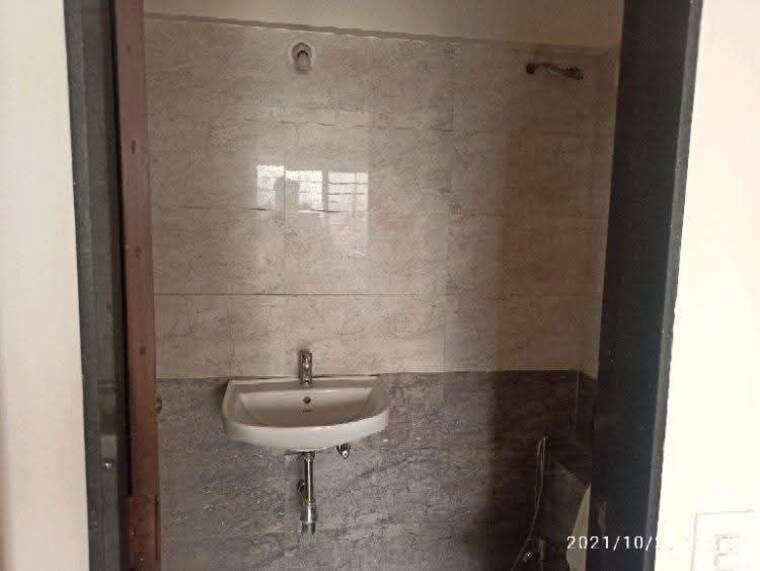 Bathroom, ayaan-society 2 Bedroom 875 Sq.Ft. Apartment In Wagholi Pune 10165355