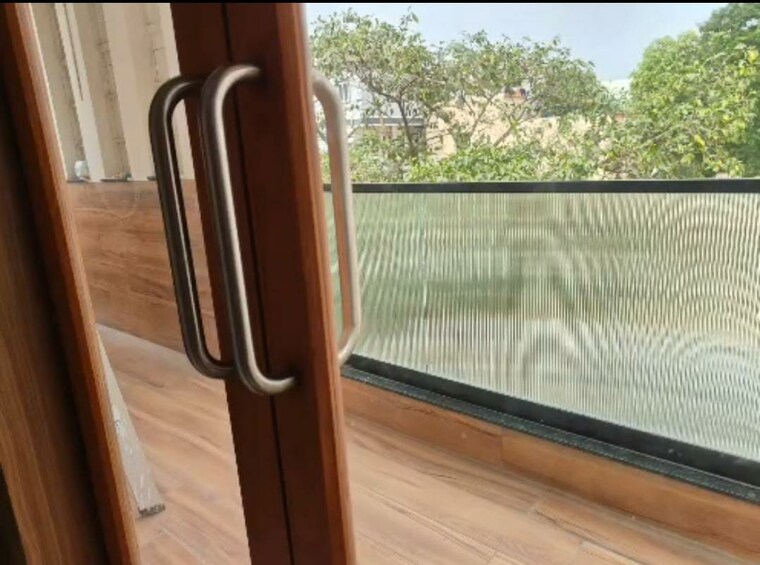Balcony, aditi-enclave-kavadiguda 5 Bedroom 4100 Sq.Ft. Independent House In Kavadiguda Hyderabad 10165344