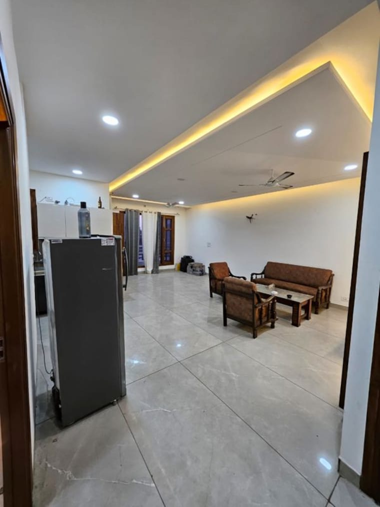 Gym, sector 66 b 3 Bedroom 1800 Sq.Ft. Builder Floor In Sector 66 B Mohali 10165398