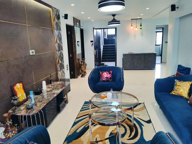 Hall, palm-hills 4 Bedroom 1600 Sq.Ft. Apartment In Malad East Mumbai 10165410