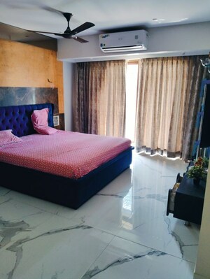 Bedroom in 4 BHK Apartment at Palm Hills, Malad East – for Sale