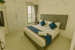 2 BHK Apartment For Rent in Lake View Apartments Powai
