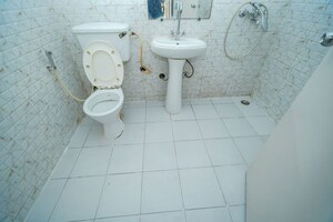 Bathroom in 2.5 BHK Apartment at Gaur City 2 - 12th Avenue, Sector 16c Greater Noida – for Sale