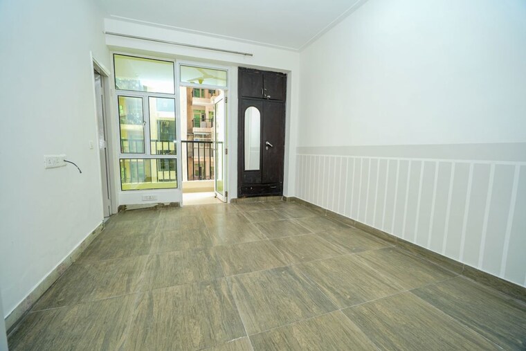 Room, gaur-city-2-12th-avenue 2.5 Bedroom 1055 Sq.Ft. Apartment In Sector 16c Greater Noida Greater Noida 10165434
