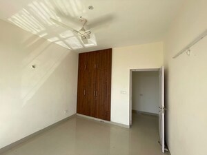 Room in 3.5 BHK Apartment at Levana Celebrity Gardens, Sushant Golf City – for Rent