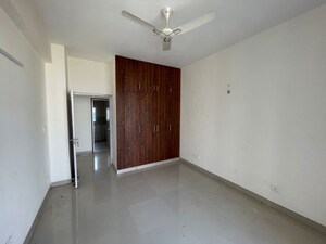 Room in 3.5 BHK Apartment at Levana Celebrity Gardens, Sushant Golf City – for Rent