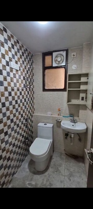 Master Bedroom in 2.5 BHK Apartment at Imperia Esfera, Sector 37c – for Sale