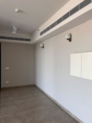 Room in 3 BHK Apartment at M3M Heights, Sector 65 – for Rent