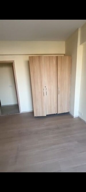 Room in 3 BHK Apartment at DLF New Town Heights II, Sector 86 – for Rent