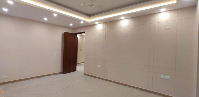 Room, sector 21a 4 Bedroom 2500 Sq.Ft. Builder Floor In Sector 21a Faridabad 10165552