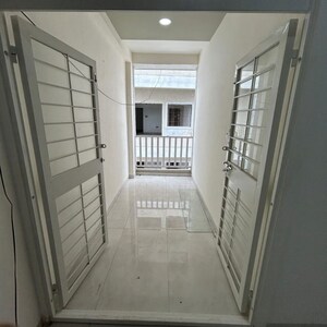2 BHK Apartment For Rent in Savedi