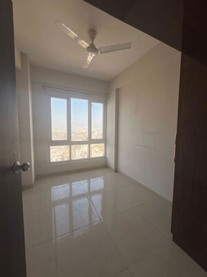 Room in 2 BHK Apartment at Signature The Millennia 2, Sector 37d – for Sale